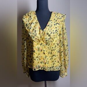 Chic Floral Ruffle Blouse in Yellow